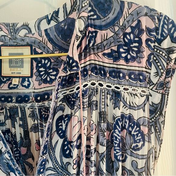 Hunter Bell Floral Dress - Picture 3 of 11